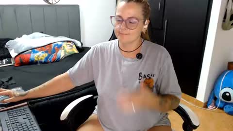 goloza online show from August 11, 3:30 am