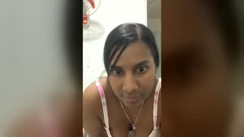 perlas208531 online show from July 5, 1:41 am