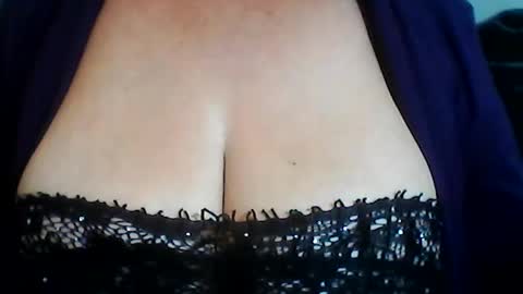 perlita070822 online show from July 24, 4:59 am