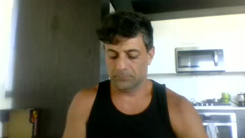persianprince546 online show from June 13, 9:45 pm