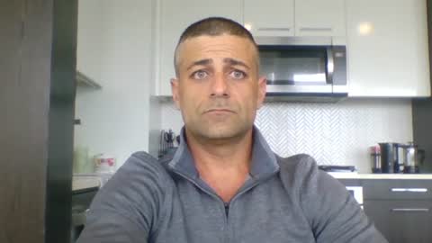 persianprince546 online show from June 18, 7:03 pm