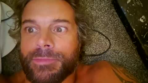 pete_le_meat online show from August 9, 10:44 pm