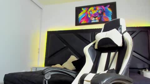 PeterColeman online show from July 23, 2:25 am