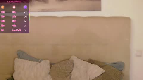Peters Emily online show from July 28, 2:39 am