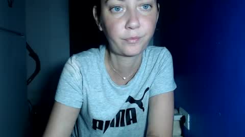 petite_danielle online show from July 31, 12:17 am