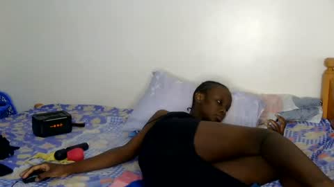 Desiree online show from August 12, 2:25 am
