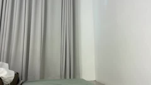 petite_kaye online show from July 29, 5:36 am