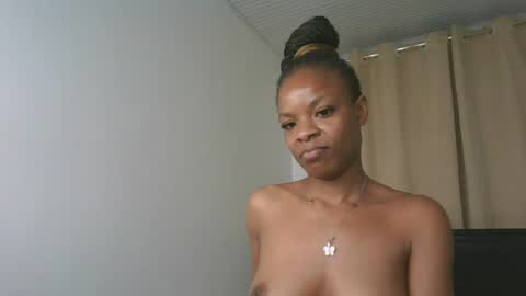 Luxe online show from July 31, 10:37 pm
