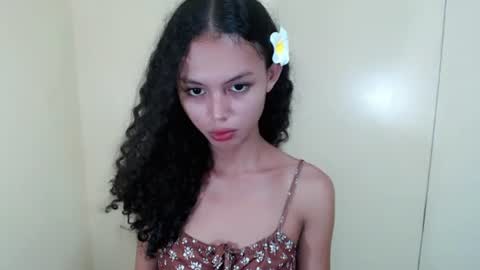 petite_patricia online show from August 11, 11:12 am