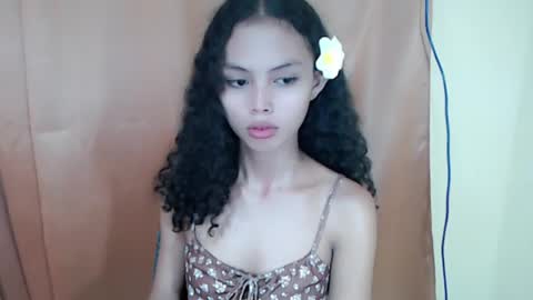 petite_patricia online show from August 11, 12:18 pm