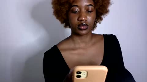 petite_princes online show from July 17, 12:54 am