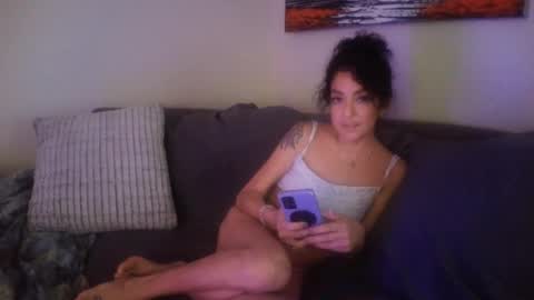 petite_treat_ online show from July 9, 5:56 am
