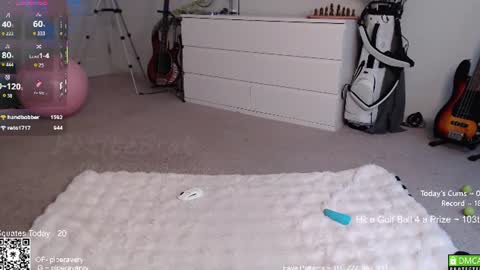 PiperAvery online show from August 12, 10:45 pm
