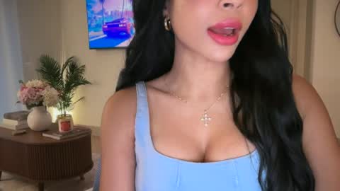 PetitePrincess online show from June 13, 1:13 am