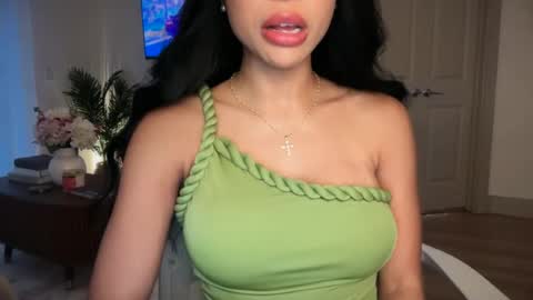 PetitePrincess online show from July 18, 1:06 am