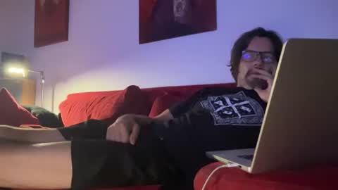 petmario online show from August 6, 9:36 pm