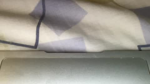 peular online show from August 11, 8:22 pm