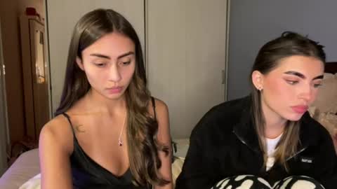 Andrea online show from August 7, 2:22 am
