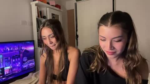 Andrea online show from August 12, 6:27 am