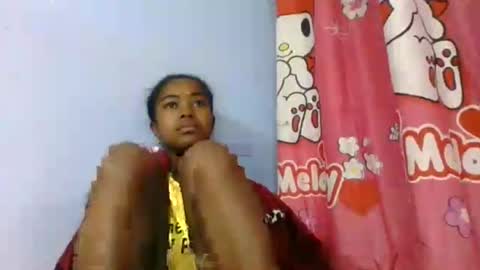 phania185885 online show from August 6, 7:29 am