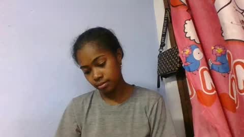 phania185885 online show from August 10, 5:58 pm