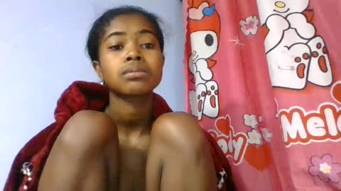 phania185885 online show from August 14, 6:39 am