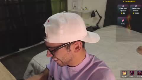 Andy online show from August 12, 6:32 pm