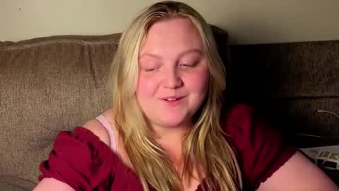 PhatAssBlond online show from August 6, 5:50 am