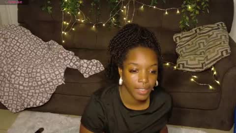 Destiny Adams online show from August 18, 3:01 am