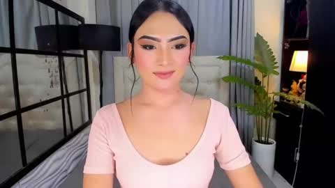 phenomenal_ivy online show from July 16, 12:39 pm