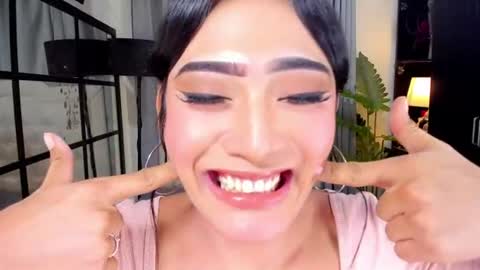 phenomenal_ivy online show from July 16, 2:51 pm