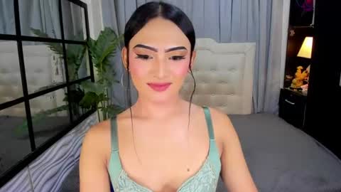 phenomenal_ivy online show from July 19, 12:40 pm