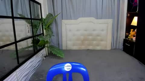 phenomenal_ivy online show from July 19, 2:52 pm