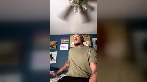 phenomenalfit00 online show from April 13, 6:25 pm