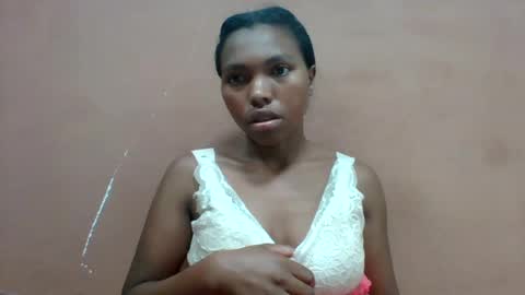 philionja online show from August 11, 2:24 am
