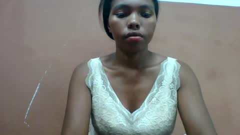philionja online show from August 12, 4:59 am