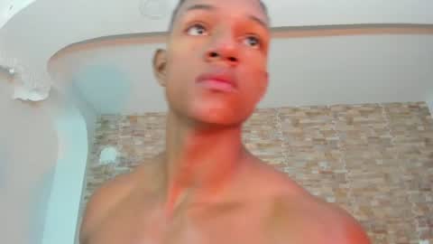 philip_cuellar online show from August 1, 3:07 pm