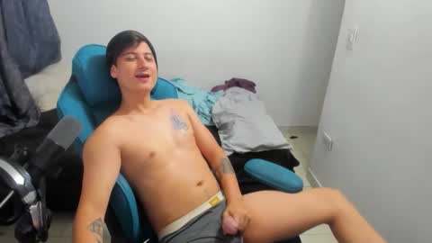 philip_dj online show from April 20, 3:27 am