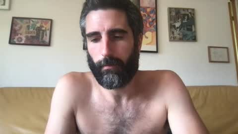 Phillhard online show from August 9, 7:42 am