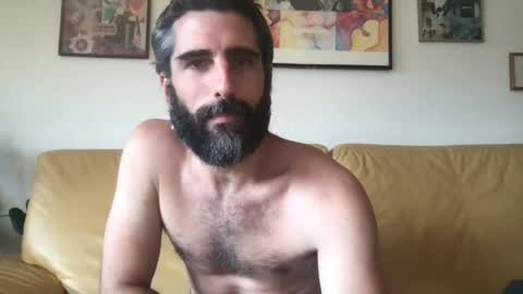 Phillhard online show from August 10, 7:10 am