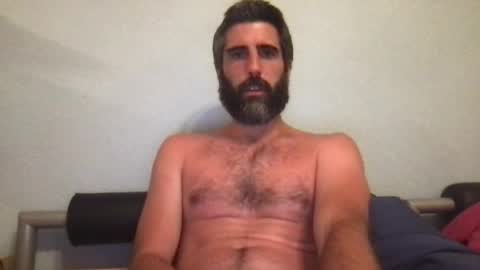 Phillhard online show from August 11, 9:39 pm