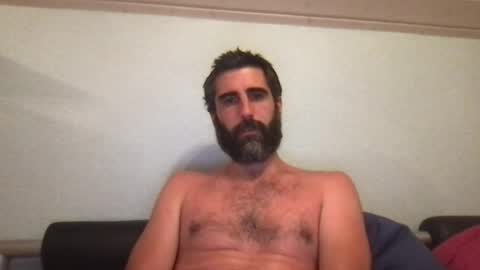 Phillhard online show from August 11, 10:45 pm
