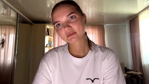 Eva online show from August 4, 11:07 am