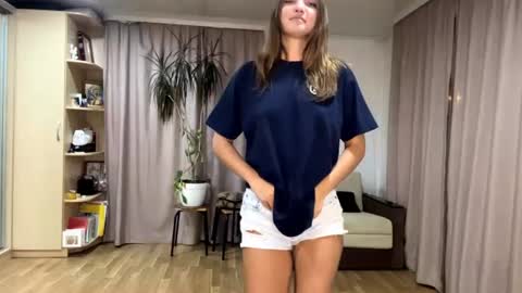 Eva online show from August 5, 6:50 pm