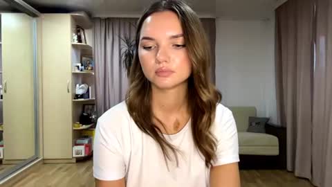 Eva online show from August 7, 4:51 pm