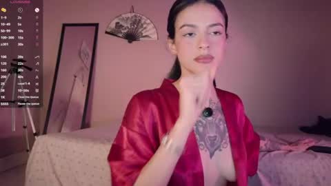 phoenixx_x online show from August 6, 11:04 pm