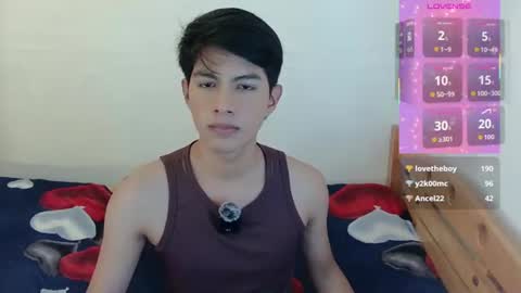 phuwin online show from August 2, 10:00 am