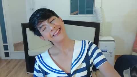 phuwin online show from August 12, 6:27 am