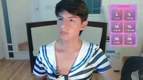 phuwin online show from August 12, 7:33 am