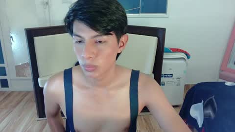 phuwin online show from August 15, 8:29 am